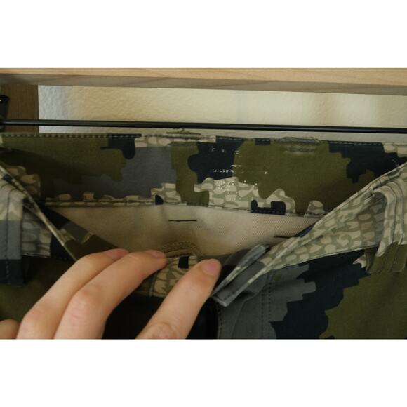 KUIU Camo Hunting Midweight Mens Pants Size 33 x 34 - Picture 4 of 6